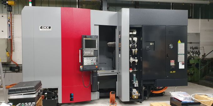 4-Achsen Horizontal-Bearbeitungscenter mit 2-fach Palette OKK HMC 500