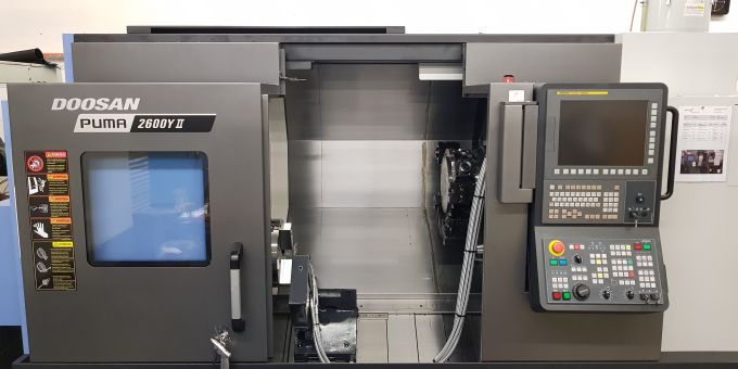 Drehcenter mit Revolver Doosan Puma 2600 Y II